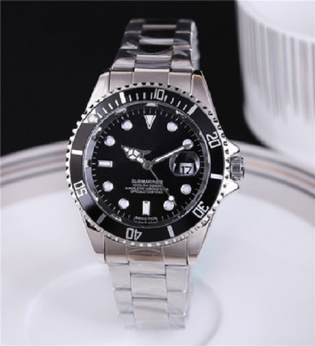 Super business2020 steel band full function with calendar detachable adjustable strap high-end hot-selling men's quartz watch, 15*
Super business2020 steel band full function with calendar detachable adjustable strap high-end hot-selling men's quartz watch, 15*