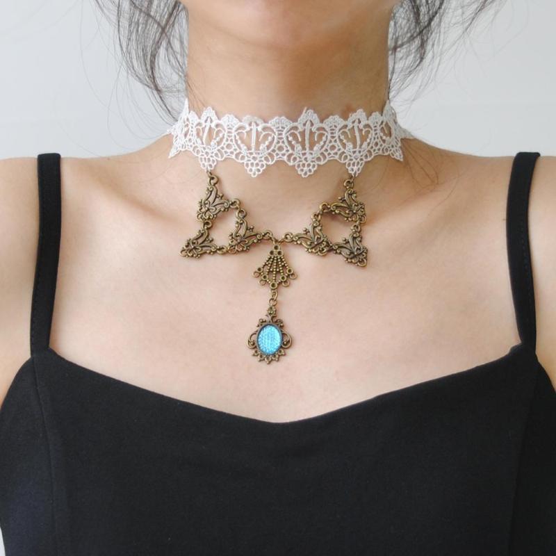 False Collar Vintage Choker Necklace Handmade Lace Necklace Pendant for Women Accessories Lady Party Jewelry
False Collar Vintage Choker Necklace Handmade Lace Necklace Pendant for Women Accessories Lady Party Jewelry