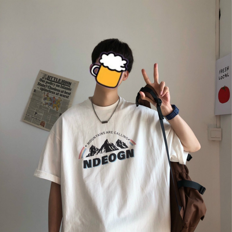 Summer new snow mountain print loose fit round neck short sleeve T-shirt, White;black
Summer new snow mountain print loose fit round neck short sleeve T-shirt, White;black