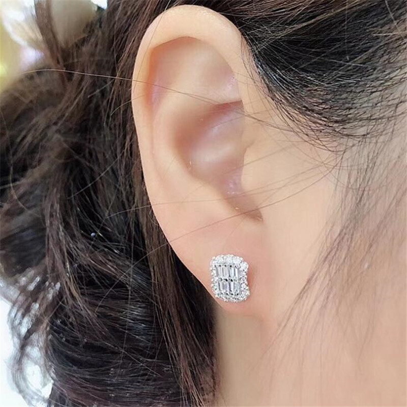 2020 New Arrival Luxury Jewelry Sparkling 925 Sterling Silver Princess Cut White Topaz CZ Diamond Gemstones Popular Women Stud Earring Gift