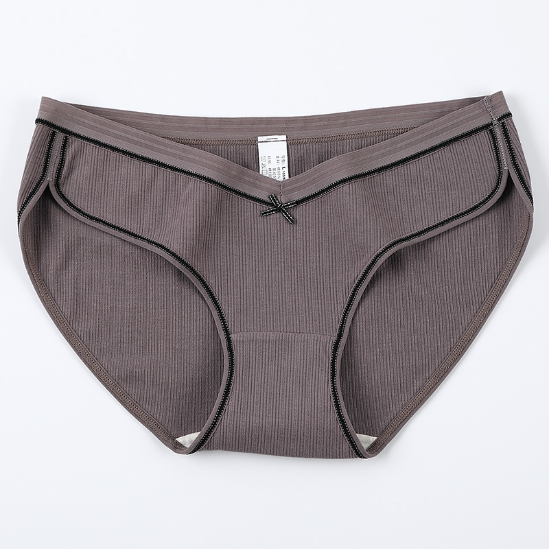 Women's underpants cross belly support pregnant women pure cotton mulberry silk low waist comfortable briefs during pregnancy, Combination 3
Women's underpants cross belly support pregnant women pure cotton mulberry silk low waist comfortable briefs during pregnancy, Combination 3
