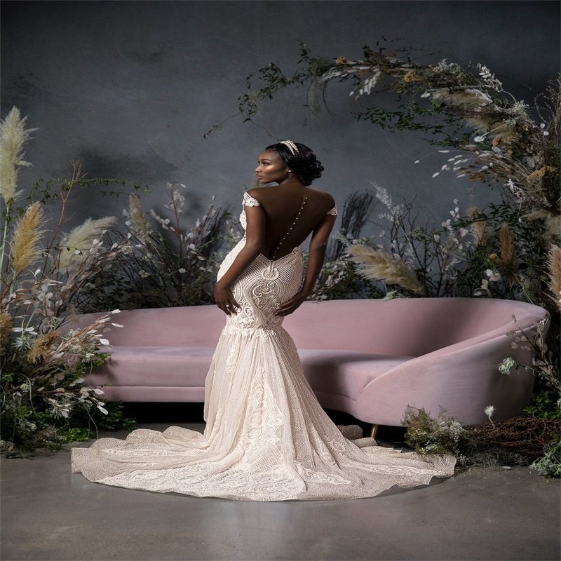 Luxury Naama Wedding Dresses Sequins Appliqued Mermaid Bridal Gown Sexy Off-shoulder Ruched Custom Made Sweep Train Vestidos De Novia