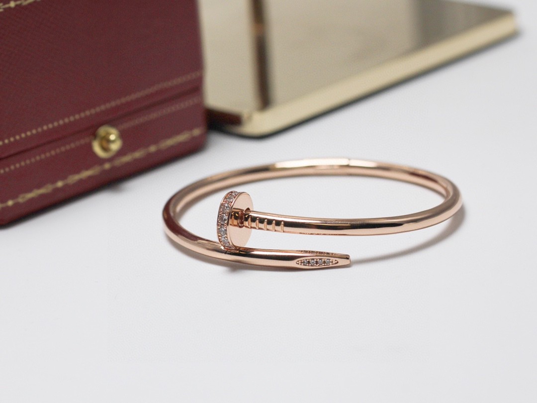 C fashion classic bracelet diamond-encrusted lu xu ry bracelet classic fashion temperament ladies star style