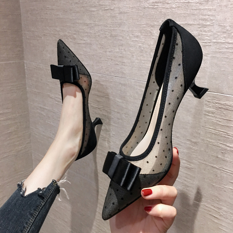 2020 spring and summer new high-heeled fine-heeled wild bowknot wave dot mesh lace pointed shallow mouth single shoes, Beige
2020 spring and summer new high-heeled fine-heeled wild bowknot wave dot mesh lace pointed shallow mouth single shoes, Beige
