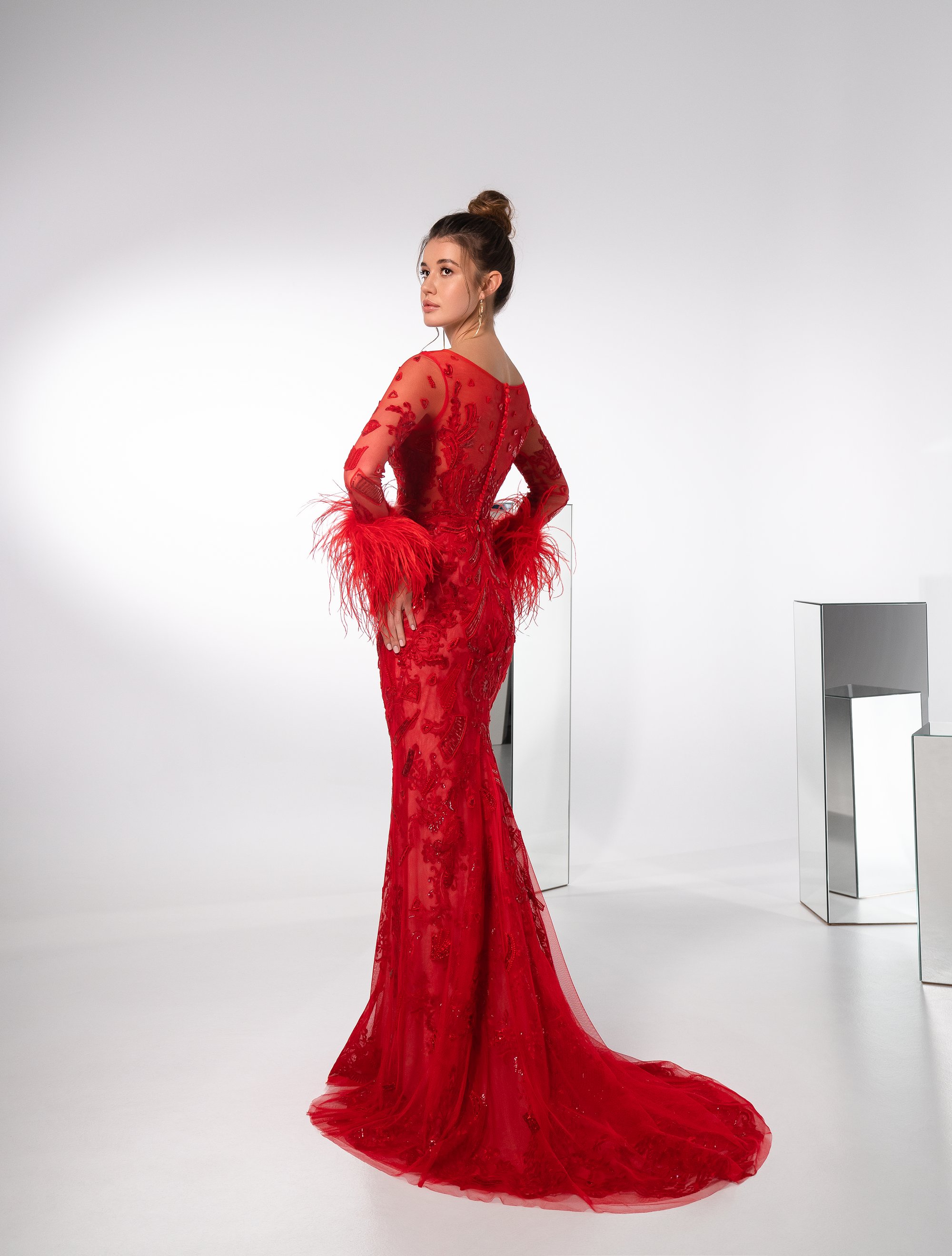 Modest Feather Mermaid Prom Dresses With Detachable Train Full Lace Long Sleeve 2021 Red Formal Evening Gowns Vestidos De Soiree