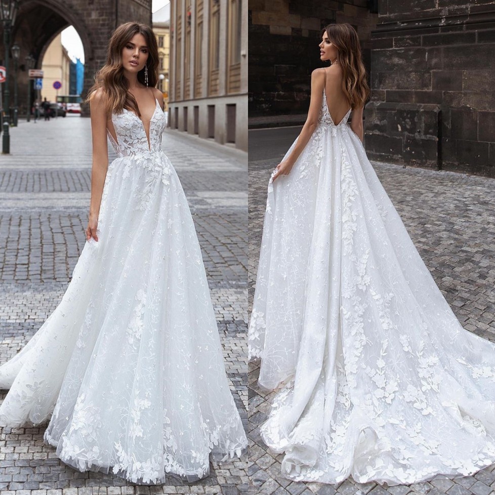 Beaded Lace Amazing Backless Wedding Dresses Sheer Plunging Neck A Line Appliqued Bridal Gowns Sweep Train Tulle Robe De Marie ppliqued