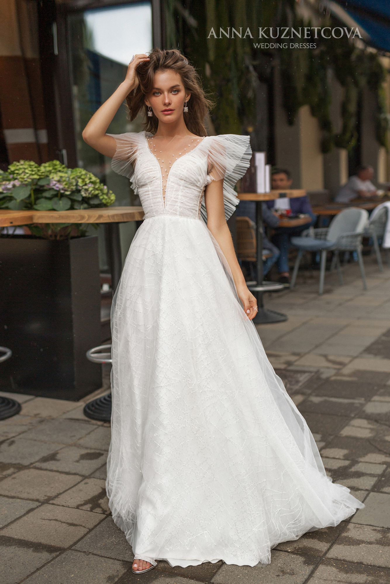 Designer Wedding Dresses Button Back Pearls Beaded A Line Beach Wedding Dress Custom Made Sweep Train Vestidos De Novia