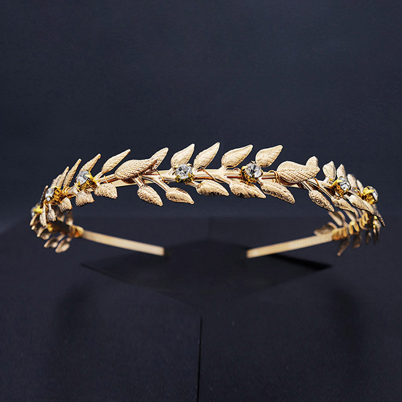 ACRDDK Vintage Alloy Women Headband Gold Color Leaves Shape Hairband Bride Tiara and Crown Wedding Hair Jewelry Accrssories SL
ACRDDK Vintage Alloy Women Headband Gold Color Leaves Shape Hairband Bride Tiara and Crown Wedding Hair Jewelry Accrssories SL