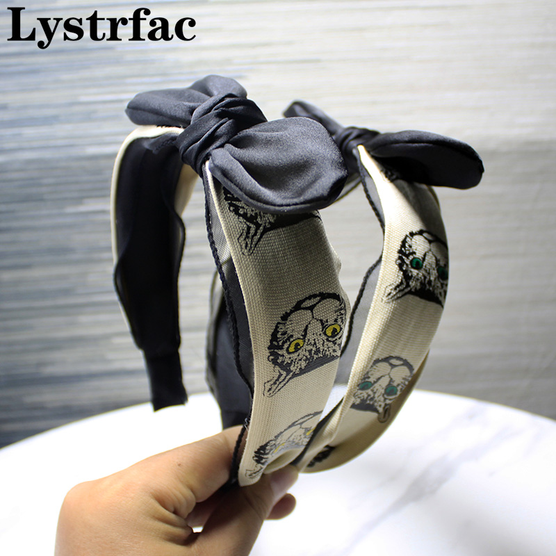 Lystrfac New Korean Ins Fabric Cat Print Headband for Women Simple Cloth Hairband Animal Hair Hoop Ladies Hair Accessories
Lystrfac New Korean Ins Fabric Cat Print Headband for Women Simple Cloth Hairband Animal Hair Hoop Ladies Hair Accessories