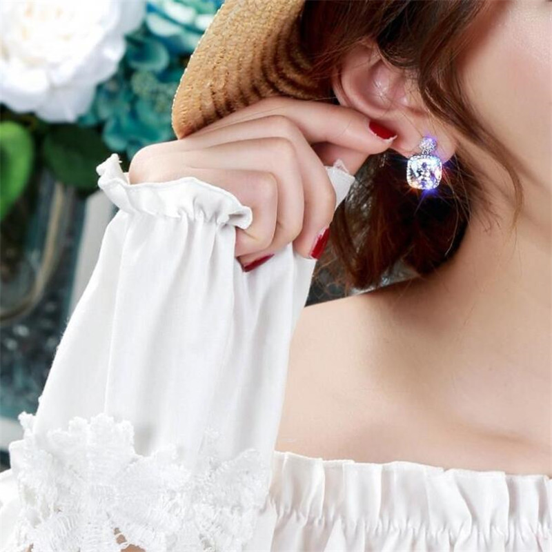 Sweet Cute Stunning Luxury Jewelry 925 Sterling Silver Cushion Shape White Topaz CZ Diamond Gemstones Drop Earring Women Dangle Earring Gift