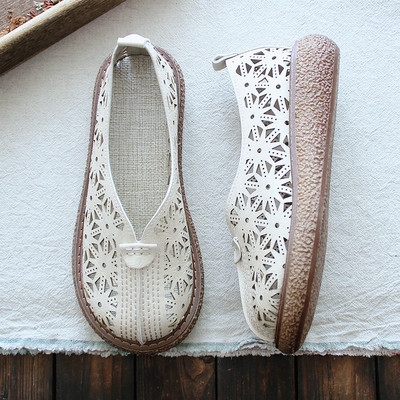 Literary retro Zen hollow round head shoes with holes comfortable casual all-match women's shoes sandals, Beige
Literary retro Zen hollow round head shoes with holes comfortable casual all-match women's shoes sandals, Beige