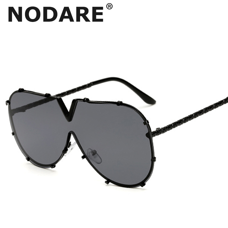 2020 New fashion Brand designer Large frame sunglasses Women Vintage Men sun glasses Retro Gradient Square v style UV400 Eyewear
2020 New fashion Brand designer Large frame sunglasses Women Vintage Men sun glasses Retro Gradient Square v style UV400 Eyewear