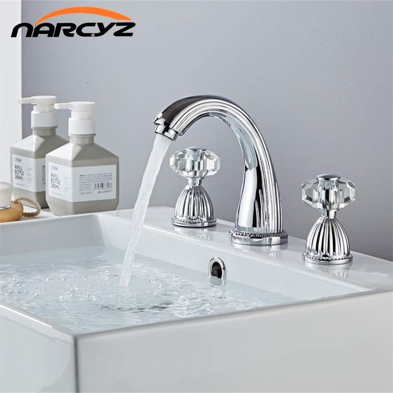 Basin Faucets Brass Polished Chrome Deck Mounted Faucets 3 Hole Double With drill Handle Handle Hot And Cold Water Tap XR8261
Basin Faucets Brass Polished Chrome Deck Mounted Faucets 3 Hole Double With drill Handle Handle Hot And Cold Water Tap XR8261