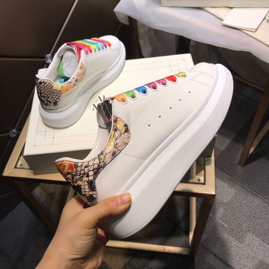 2020 Mens Designer Sneakers White Shoes Snake Skin Rainbow Laces Top Leather Ins Womens Fashion Platform Shoes Flat Trendy Casual Trainers, Shown
2020 Mens Designer Sneakers White Shoes Snake Skin Rainbow Laces Top Leather Ins Womens Fashion Platform Shoes Flat Trendy Casual Trainers, Shown