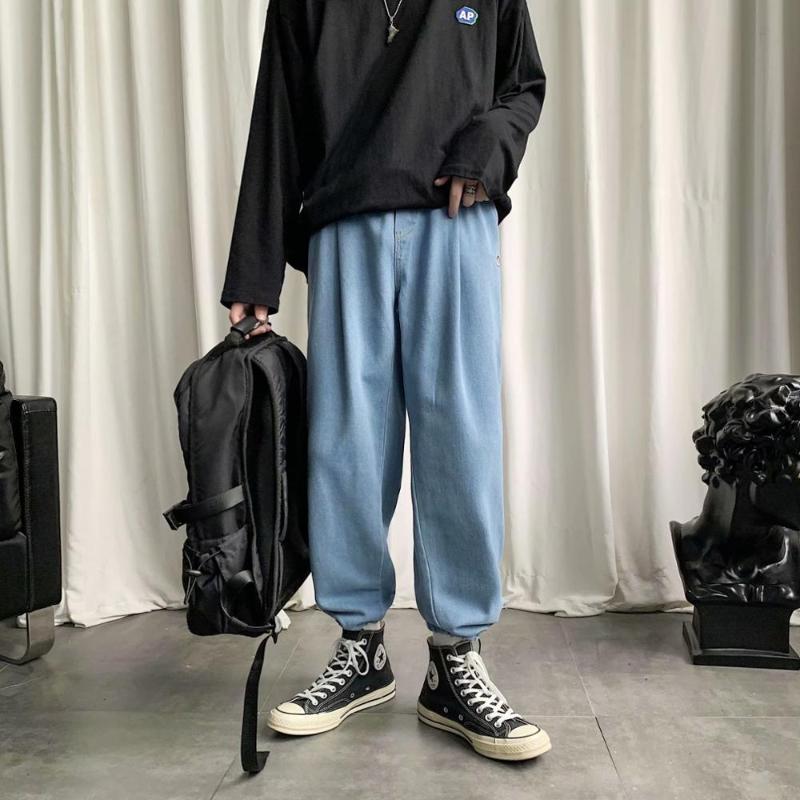 BXyichen original spring ins fall wide-leg nine-point jeans male Korean version of loose youth trend straight-leg daddy pants, Hw050
BXyichen original spring ins fall wide-leg nine-point jeans male Korean version of loose youth trend straight-leg daddy pants, Hw050