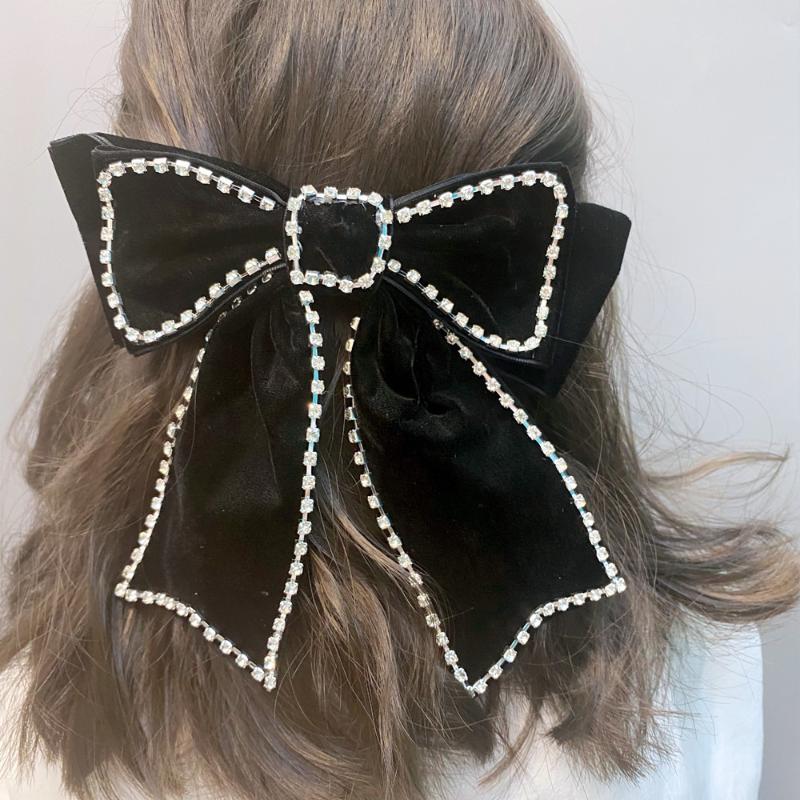 Diamond Headband Set Bow Hair Clip Velvet Full Chain Elegant Hair Accessories Spring Clip Headdress
Diamond Headband Set Bow Hair Clip Velvet Full Chain Elegant Hair Accessories Spring Clip Headdress