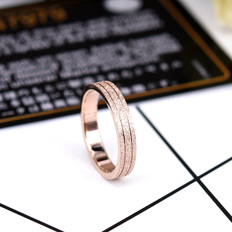 YUN RUO Ins Fashion Frosted Couple Rings Rose Gold Color Woman Birthday Gift Party Titanium Steel Jewelry Top Quality Never Fade
YUN RUO Ins Fashion Frosted Couple Rings Rose Gold Color Woman Birthday Gift Party Titanium Steel Jewelry Top Quality Never Fade