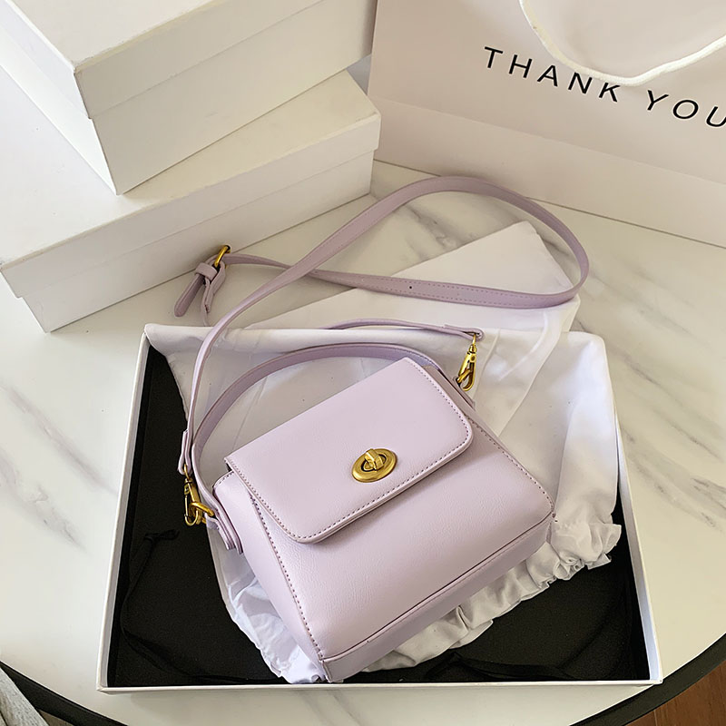 Mini Crossbody Bags For Women 2020 Summer Small Shoulder Handbags Female PU Leather Handbags With Handle, Beige
Mini Crossbody Bags For Women 2020 Summer Small Shoulder Handbags Female PU Leather Handbags With Handle, Beige