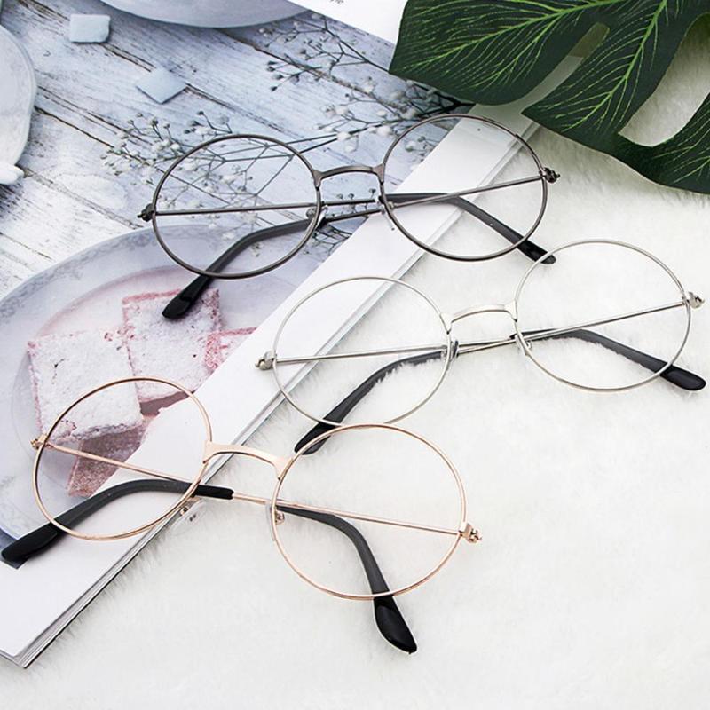 Retro Light Circular Flat Lens Fashionable Women Large Thin Mental Frame Round Sunglasses Chic Circular Flat Mirror Glasses
Retro Light Circular Flat Lens Fashionable Women Large Thin Mental Frame Round Sunglasses Chic Circular Flat Mirror Glasses