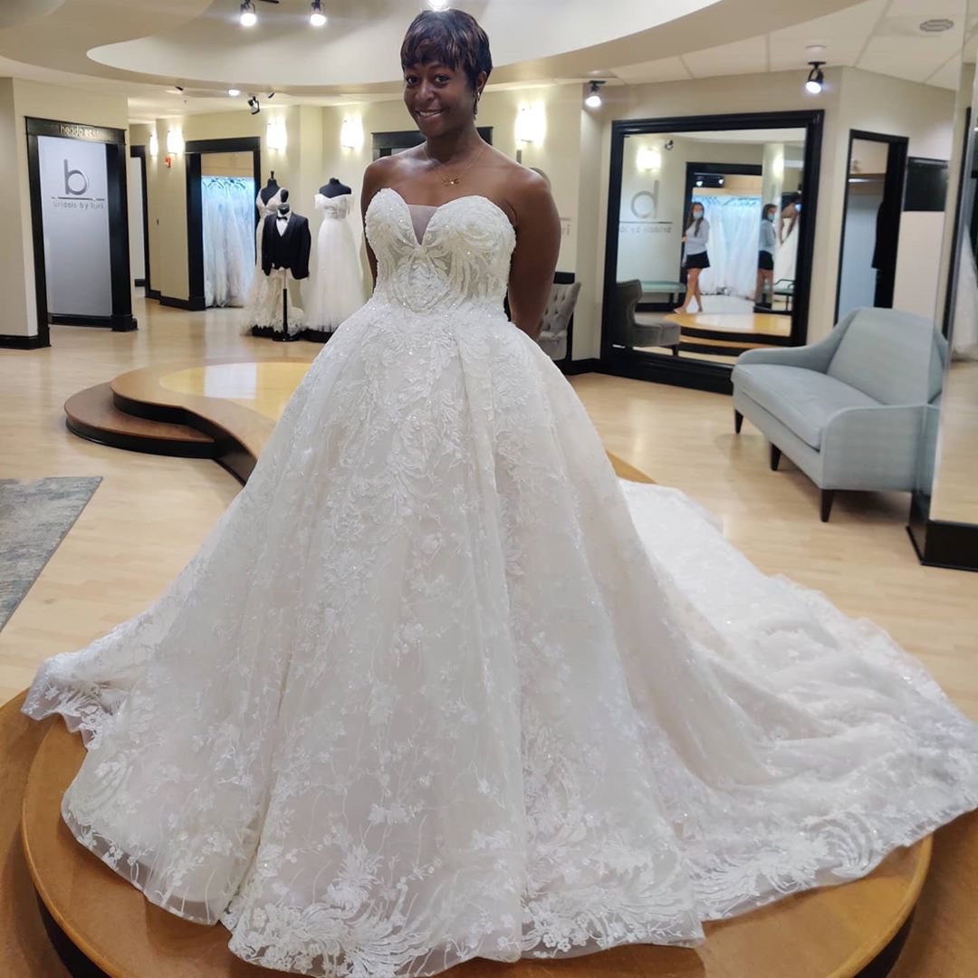 2020 Plus Size Arabic Aso Ebi Luxurious Lace Beaded Wedding Dresses Sweetheart Vintage Bridal Dresses Elegant Wedding Gowns ZJ988