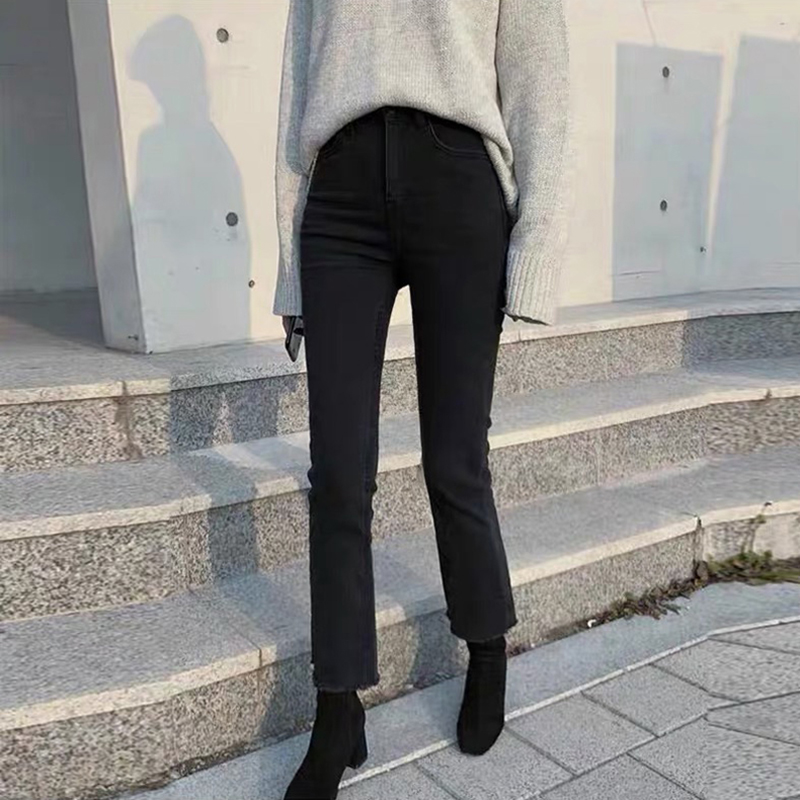 Streetwear slim stretch black flare jeans women vintage bulifting bell bottom denim straight pants basic office skinny jeans
Streetwear slim stretch black flare jeans women vintage bulifting bell bottom denim straight pants basic office skinny jeans