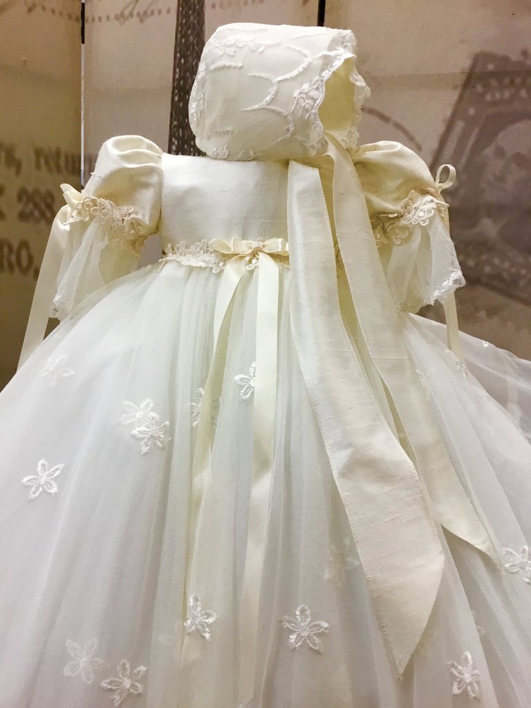 Champagne Gold New 2021 Gown Lace Beaded Baby Girls Baptism Dresses Toddler Infant Christening Dress With bonnet