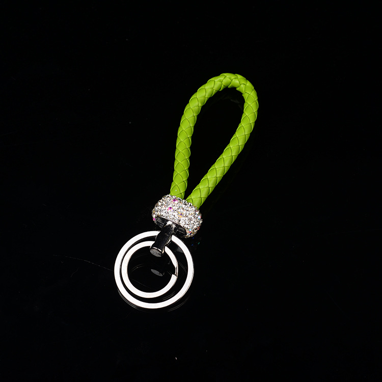 Double Loop Rhinestone Crystal keychain creative 2020 new key chains purse messenger bag backpack pendant
Double Loop Rhinestone Crystal keychain creative 2020 new key chains purse messenger bag backpack pendant