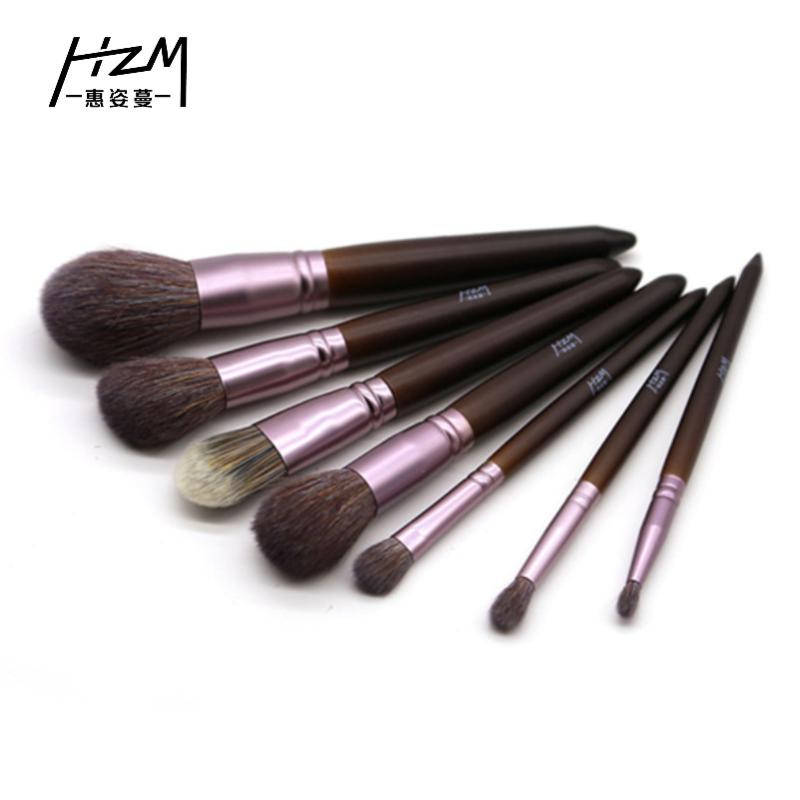 HZM 2020 NEW 7pcs Makeup Brushes Set Synthetic Hair Wood Handle Foundation Blending Powder Make Up Brush Cosmetic Tools YA315
HZM 2020 NEW 7pcs Makeup Brushes Set Synthetic Hair Wood Handle Foundation Blending Powder Make Up Brush Cosmetic Tools YA315