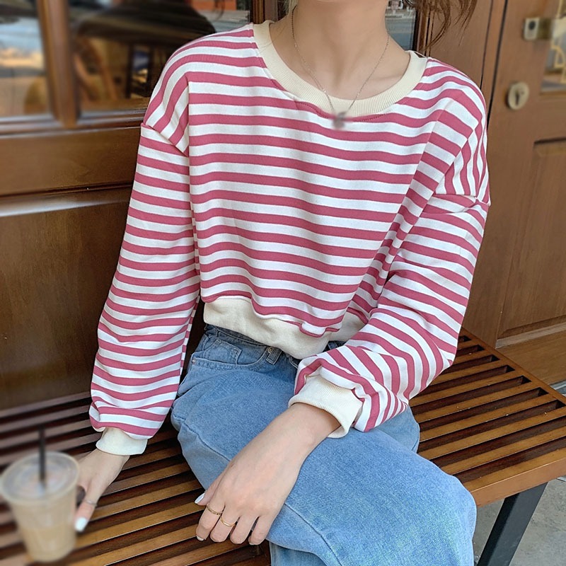 Striped Long-Sleeved T-shirt Autumn Korean Style Retro Wild Loose Casual Thin Round Neck Top T-Shirt, Blue
Striped Long-Sleeved T-shirt Autumn Korean Style Retro Wild Loose Casual Thin Round Neck Top T-Shirt, Blue