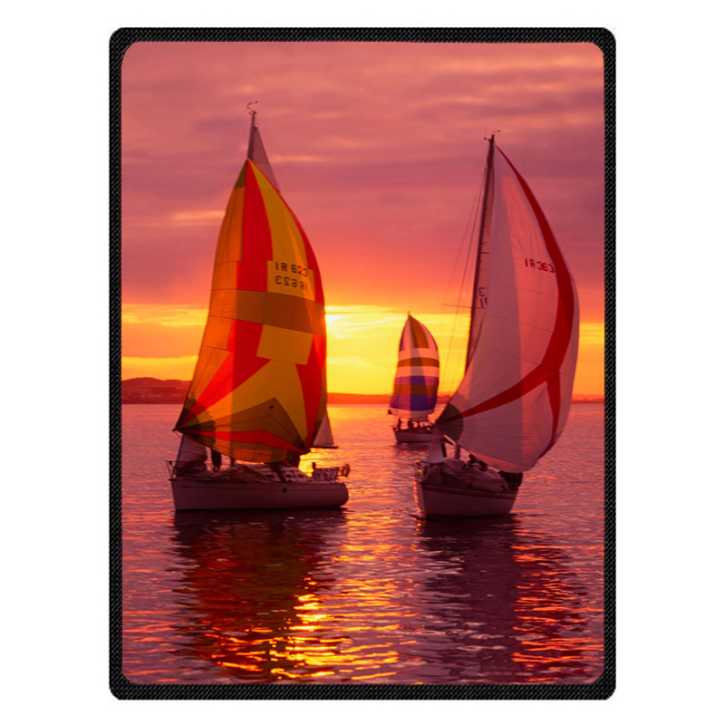 Hot Sale Vintage Sailing Boat Pattern Blanket Super Soft Throw Fleece Blankets On The Bed Baby Winter Summer Bedspreads
Hot Sale Vintage Sailing Boat Pattern Blanket Super Soft Throw Fleece Blankets On The Bed Baby Winter Summer Bedspreads