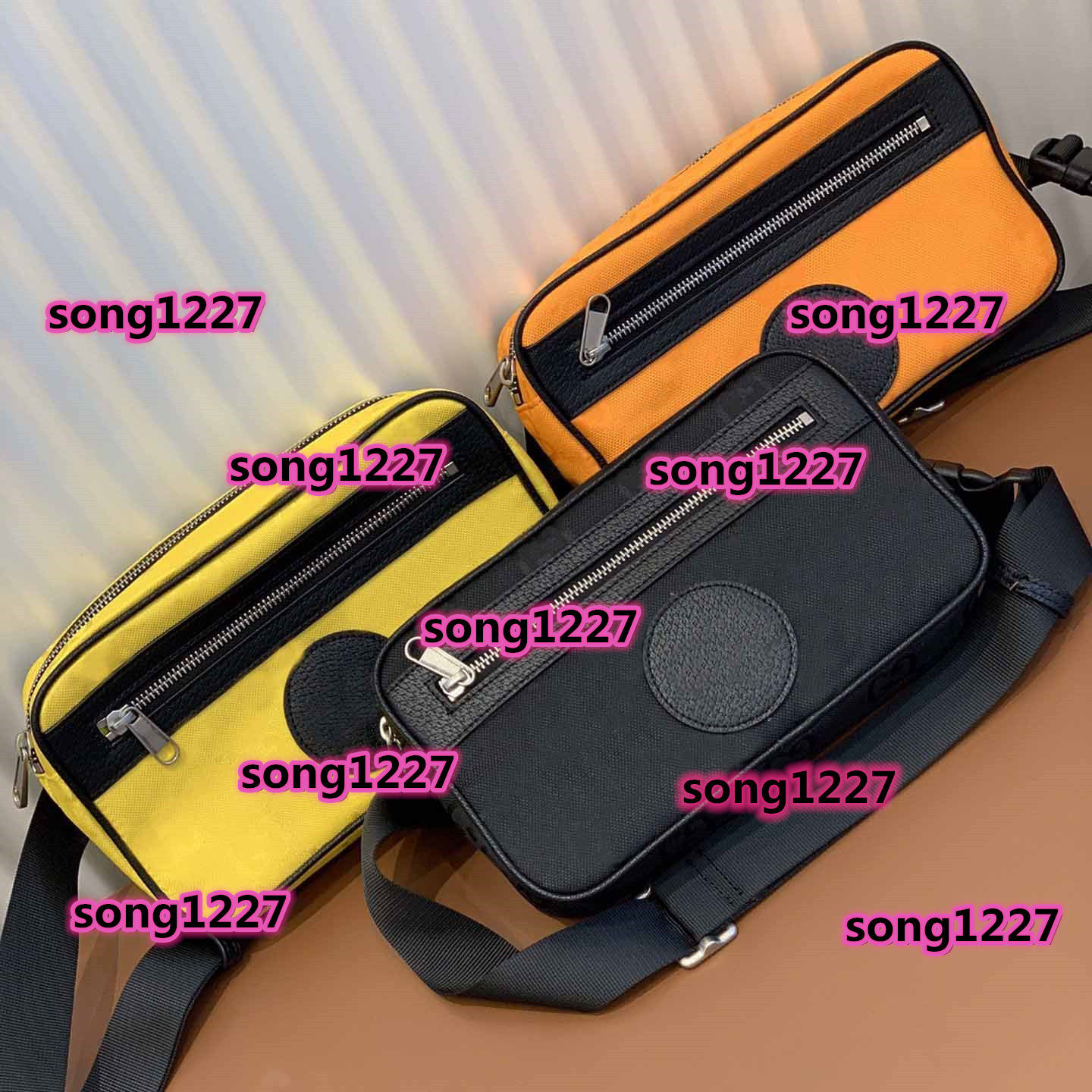 Luxurys Designers Bags 631 The latest 2021 Fanny pack 41 Exquisite workmanship dazzles color attention must have postman bag for outdoor size24 14 5.5, Black
Luxurys Designers Bags 631 The latest 2021 Fanny pack 41 Exquisite workmanship dazzles color attention must have postman bag for outdoor size24 14 5.5, Black