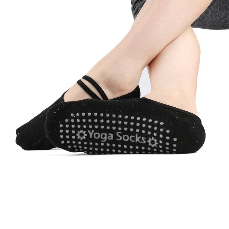 Women Yoga Socks Round Head Backless Cotton Non-Slip Bandage Sports Socks Ventilation Pilates Ballet Running Dance, Beige
Women Yoga Socks Round Head Backless Cotton Non-Slip Bandage Sports Socks Ventilation Pilates Ballet Running Dance, Beige