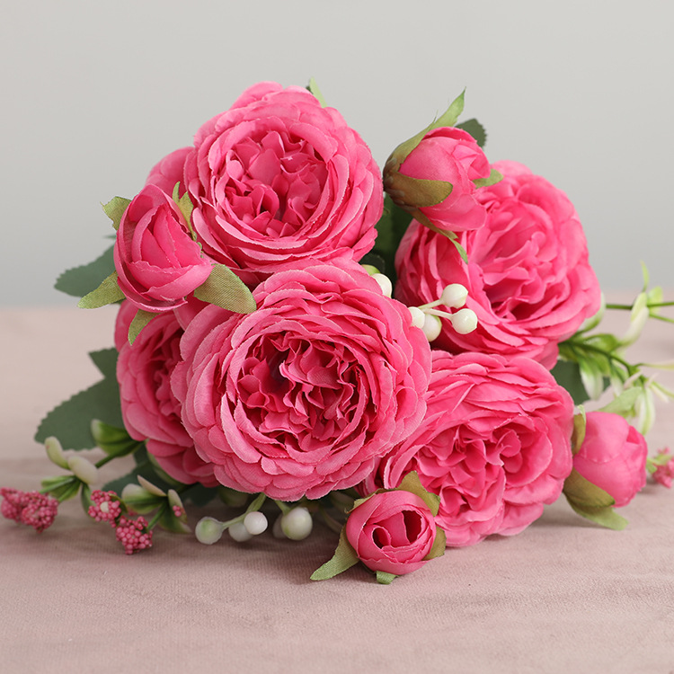 Fleurs Artificielles En Soie Haute Qualite Wedding Fake Flowers Roses Living Room Home Decoration Simulation 5 Persian Roses
Fleurs Artificielles En Soie Haute Qualite Wedding Fake Flowers Roses Living Room Home Decoration Simulation 5 Persian Roses
