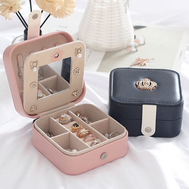 Portable Leather Jewelry Organizer Display Earrings Rings Necklace Storage Case Y3NE 
Portable Leather Jewelry Organizer Display Earrings Rings Necklace Storage Case Y3NE