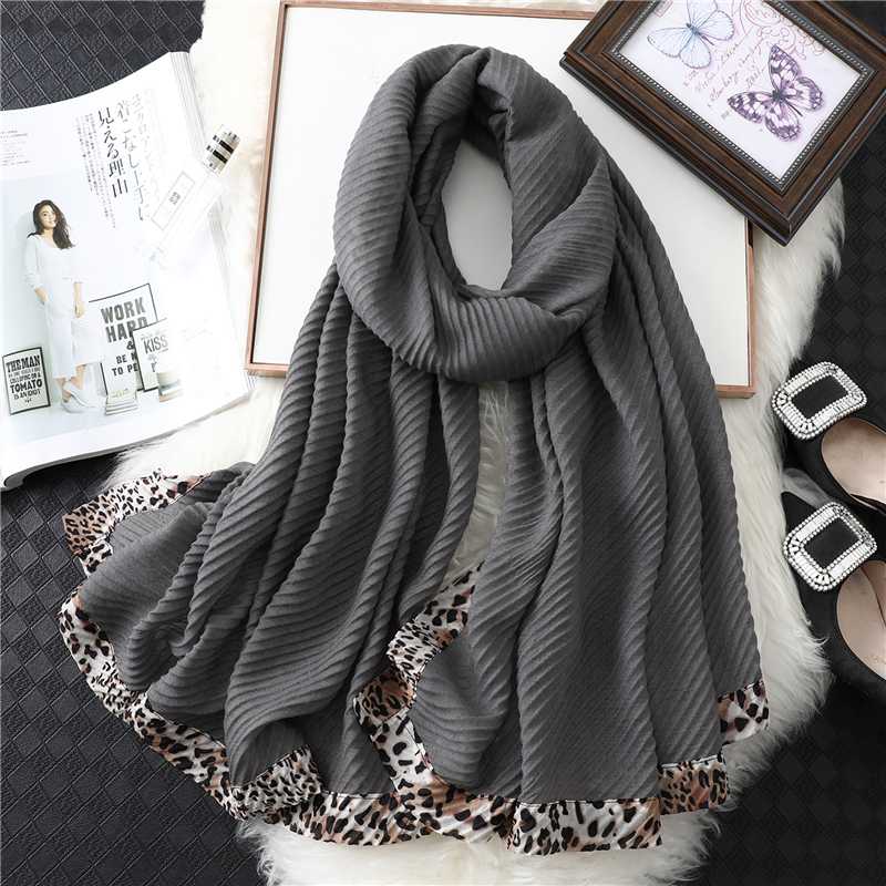 2020 Winter Scarf Women Cotton Shawls Foulard Hijab Scarves Leopard Crinkle Foulard Bandana Warm Female Stoles
2020 Winter Scarf Women Cotton Shawls Foulard Hijab Scarves Leopard Crinkle Foulard Bandana Warm Female Stoles