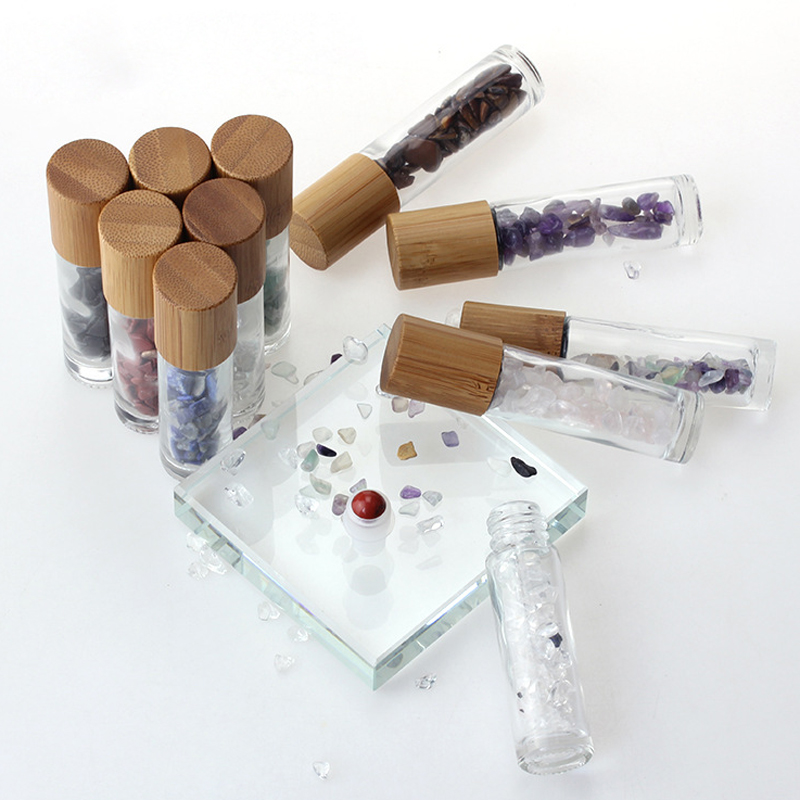 Hot Selling 10ml 1 3oz Clear Glass Roll On Bottle For Perfume Essential Oil With Gemstone Roller & Real Wooden Bamboo Cap
Hot Selling 10ml 1 3oz Clear Glass Roll On Bottle For Perfume Essential Oil With Gemstone Roller & Real Wooden Bamboo Cap
