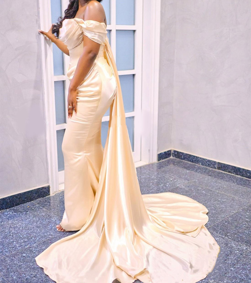 Champagne Mermaid Evening Dresses Off Shoulder Sweep Train Pleats Long Formal Women Prom Gowns vestidos de fiesta noche Custom