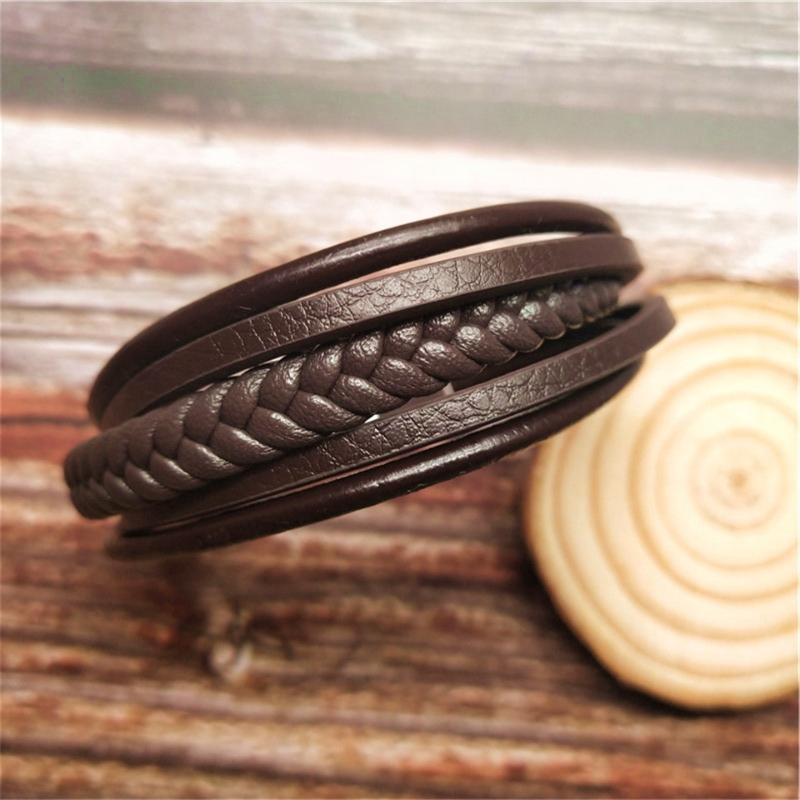Newest Multilayer Genuine Leather Bracelet Men Braided Rope Chain S.Steel Magnetic Clasp Bangles Male Leather Wristband gifts
Newest Multilayer Genuine Leather Bracelet Men Braided Rope Chain S.Steel Magnetic Clasp Bangles Male Leather Wristband gifts