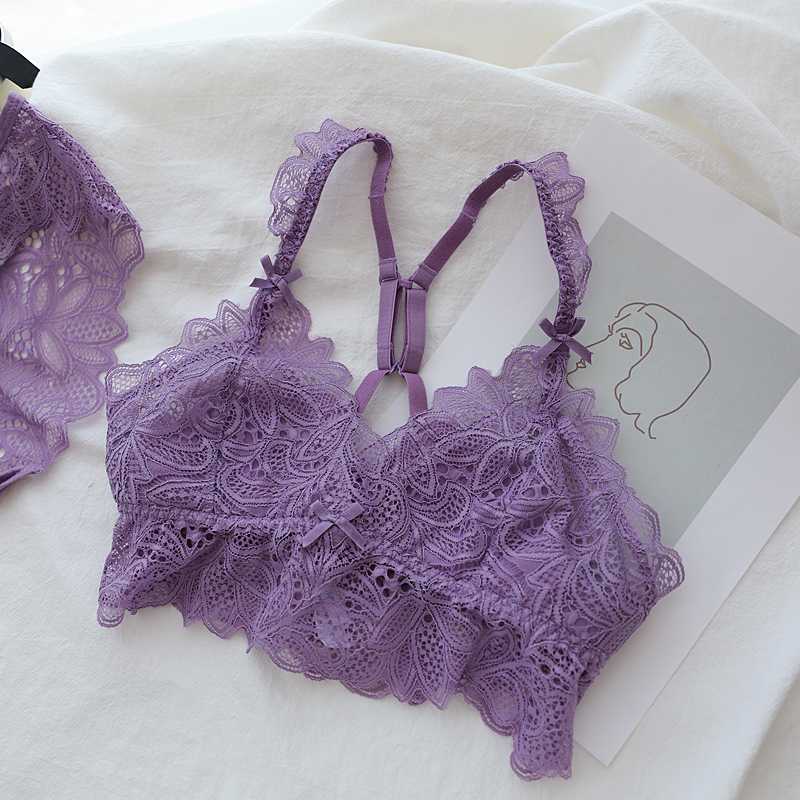 Wriufred Embroidered comfortable breathable lingerie set rimless underwear sexy lace triangle cup thin quilted soft cup bra sets, Lavender
Wriufred Embroidered comfortable breathable lingerie set rimless underwear sexy lace triangle cup thin quilted soft cup bra sets, Lavender