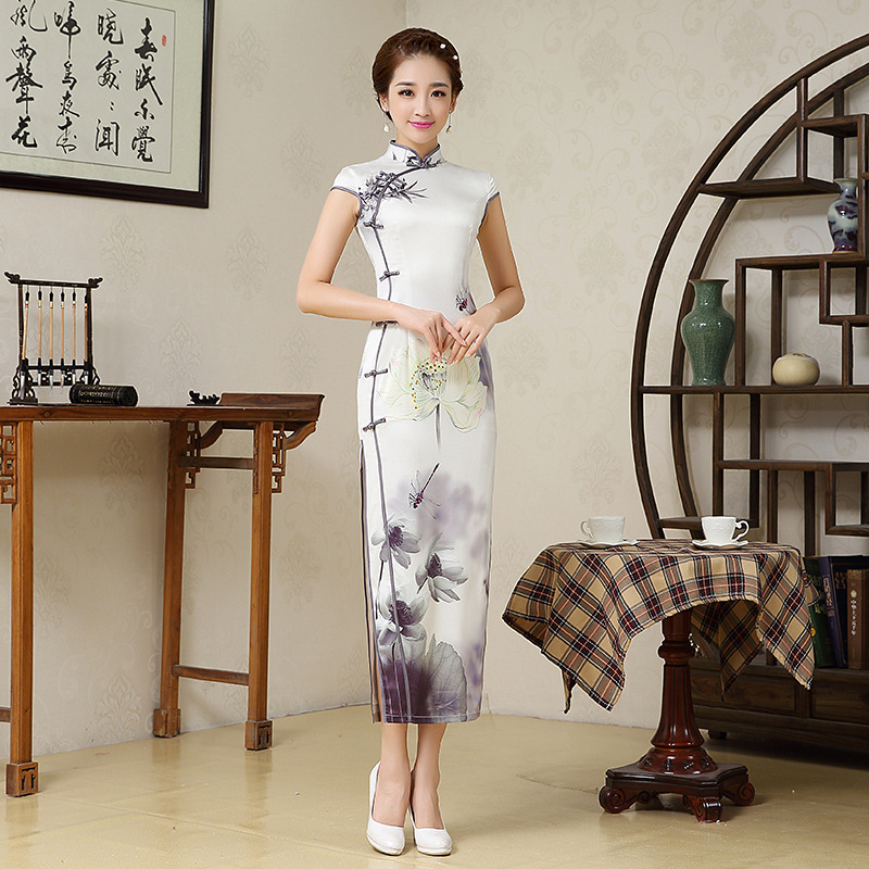 Silk Lady Elegant Lotus Cheongsam Women Long Sexy Qipao Chinese Dress Chinese Ancient Costume Female Party Dress 16003
Silk Lady Elegant Lotus Cheongsam Women Long Sexy Qipao Chinese Dress Chinese Ancient Costume Female Party Dress 16003