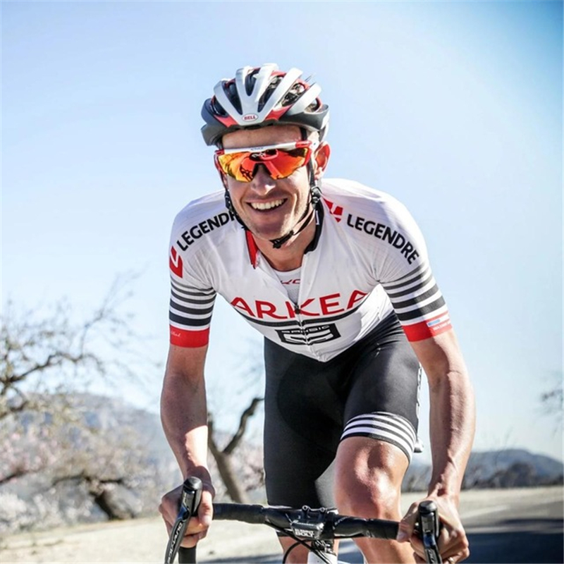 ARKEA cycling pro team clothing Men summer New white/blue short sleeve jersey set summer suits ciclismo maillot mtb apparel kit
ARKEA cycling pro team clothing Men summer New white/blue short sleeve jersey set summer suits ciclismo maillot mtb apparel kit