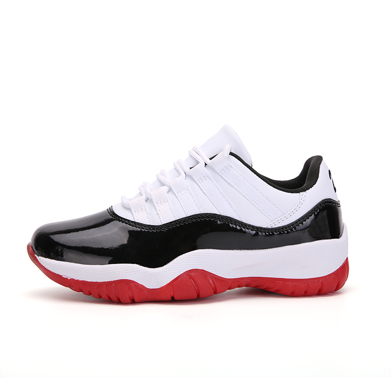 2020 children's low-cut basketball shoes designer training shoes boys non-slip running shoes starry student sports travel youth basketball s, Black and white
2020 children's low-cut basketball shoes designer training shoes boys non-slip running shoes starry student sports travel youth basketball s, Black and white