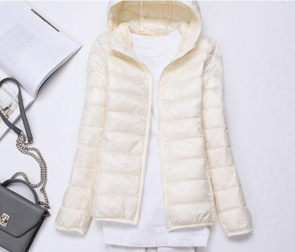 2020 New super light women thin and thin collar hooded down jacket light and women slim slim, As photo
2020 New super light women thin and thin collar hooded down jacket light and women slim slim, As photo