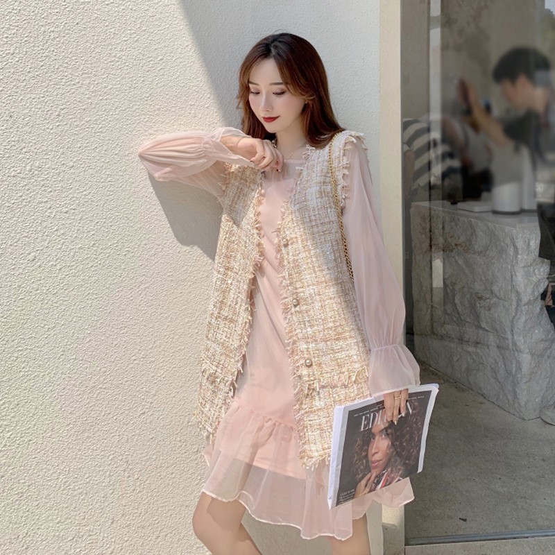 Tassel V-Neck Single Breasted Womens Loose Waistcoats Autumn New Brand Fashion Streetwear Womens Sleeveless Medium Length Vest
Tassel V-Neck Single Breasted Womens Loose Waistcoats Autumn New Brand Fashion Streetwear Womens Sleeveless Medium Length Vest