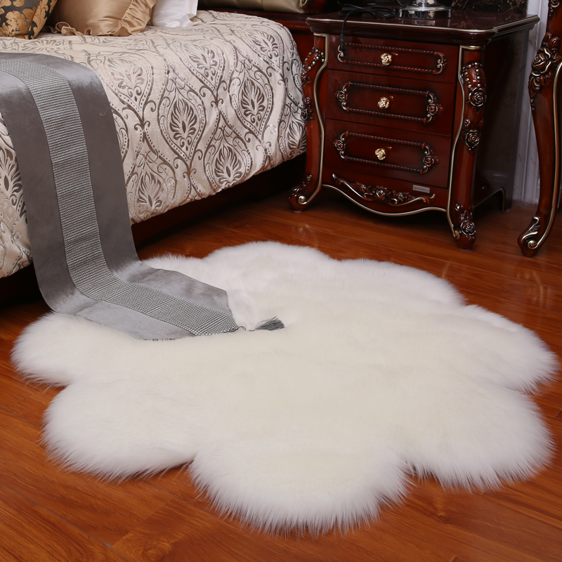 Luxury Plush Flower Area Rug Faux Fur Sheepskin Shag Fluffy Flower Rug Mat Soft Cozy Warm Shaggy Solid Carpet for Livingroom, Coffee
Luxury Plush Flower Area Rug Faux Fur Sheepskin Shag Fluffy Flower Rug Mat Soft Cozy Warm Shaggy Solid Carpet for Livingroom, Coffee