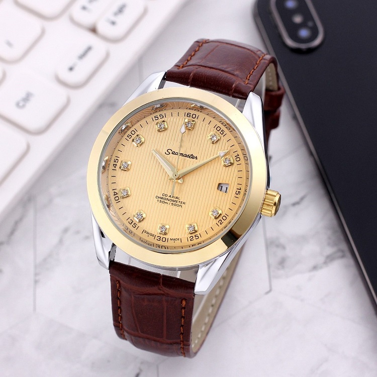 2020 New luxury mens watches Three needle series automatic Mechanical watch designer watches OMG brand Fashion style Genuine leather strap 
2020 New luxury mens watches Three needle series automatic Mechanical watch designer watches OMG brand Fashion style Genuine leather strap