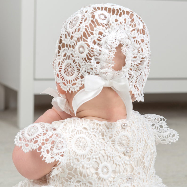 Elegant White Ivory Christening Gown Lace Baby Girls Baptism Dresses Toddler Infant Christening Dress With bonnet