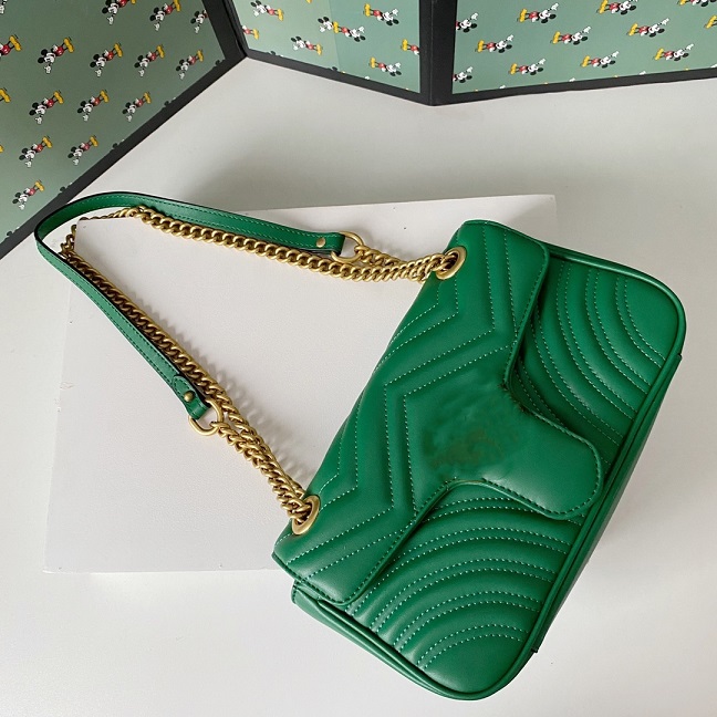 New designer bag M443497 ladies shoulder bag clutch bag fashion casual version popular series 6 colors, Packing box 
New designer bag M443497 ladies shoulder bag clutch bag fashion casual version popular series 6 colors, Packing box