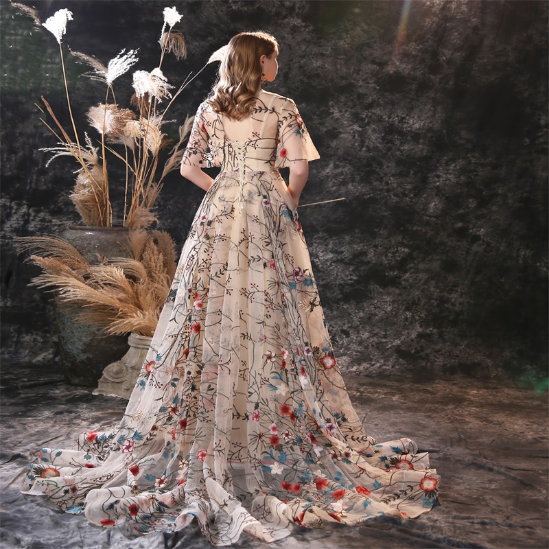 Newest Floral Evening Dresses Embroidery 3/4 Long Sleeves Ruched Ruffles Sweep Train Formal Prom Dress Custom Made Chic A-line Party Dress