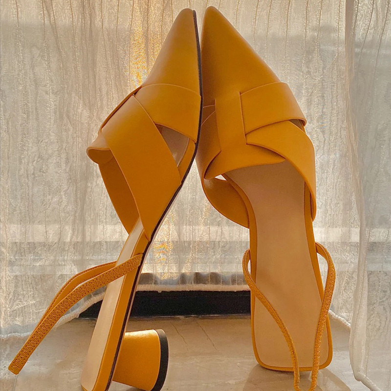 2020 New Summer Women Sandals Pointed Toe Leather High Heels Shoes Women Cozy Sexy Slipper Sandalias Mujer Femmes Sandales, Black
2020 New Summer Women Sandals Pointed Toe Leather High Heels Shoes Women Cozy Sexy Slipper Sandalias Mujer Femmes Sandales, Black
